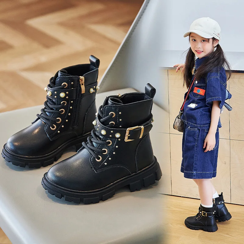 Leather Work For Kids - أحذية قصيرة دافئة للفتيات مبطنة بالصوف