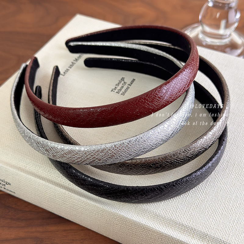 عصابة رأس جلدية حمراء عتيقة رف - مراجعة Leatherwork Rings وسعره