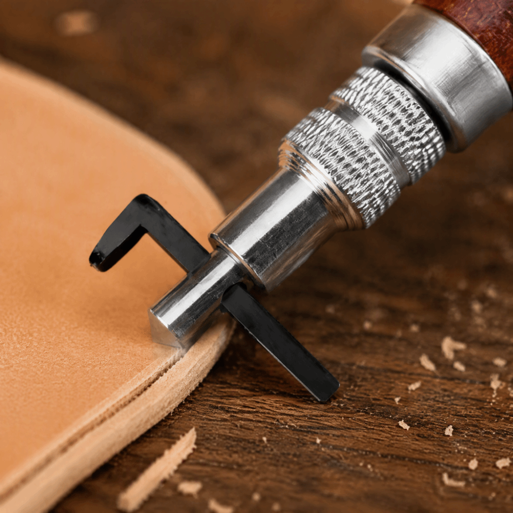 أداة تشكيل الأخاديد في الجلد ق - مراجعة Groover Stitching Tool وسعره