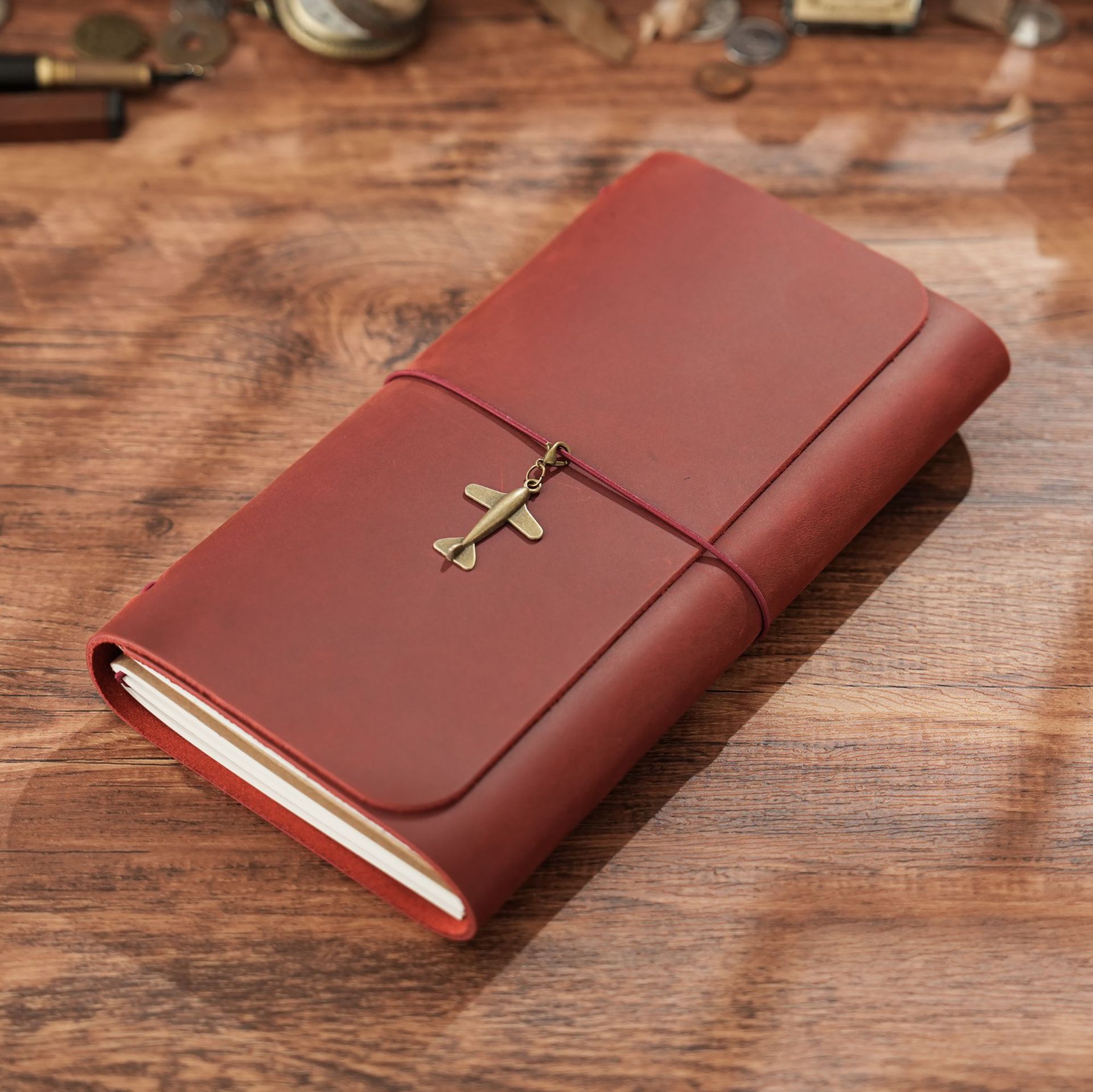دفتر ملاحظات جديد للمسافرين بت - مراجعة Leather Work Notebook وسعره