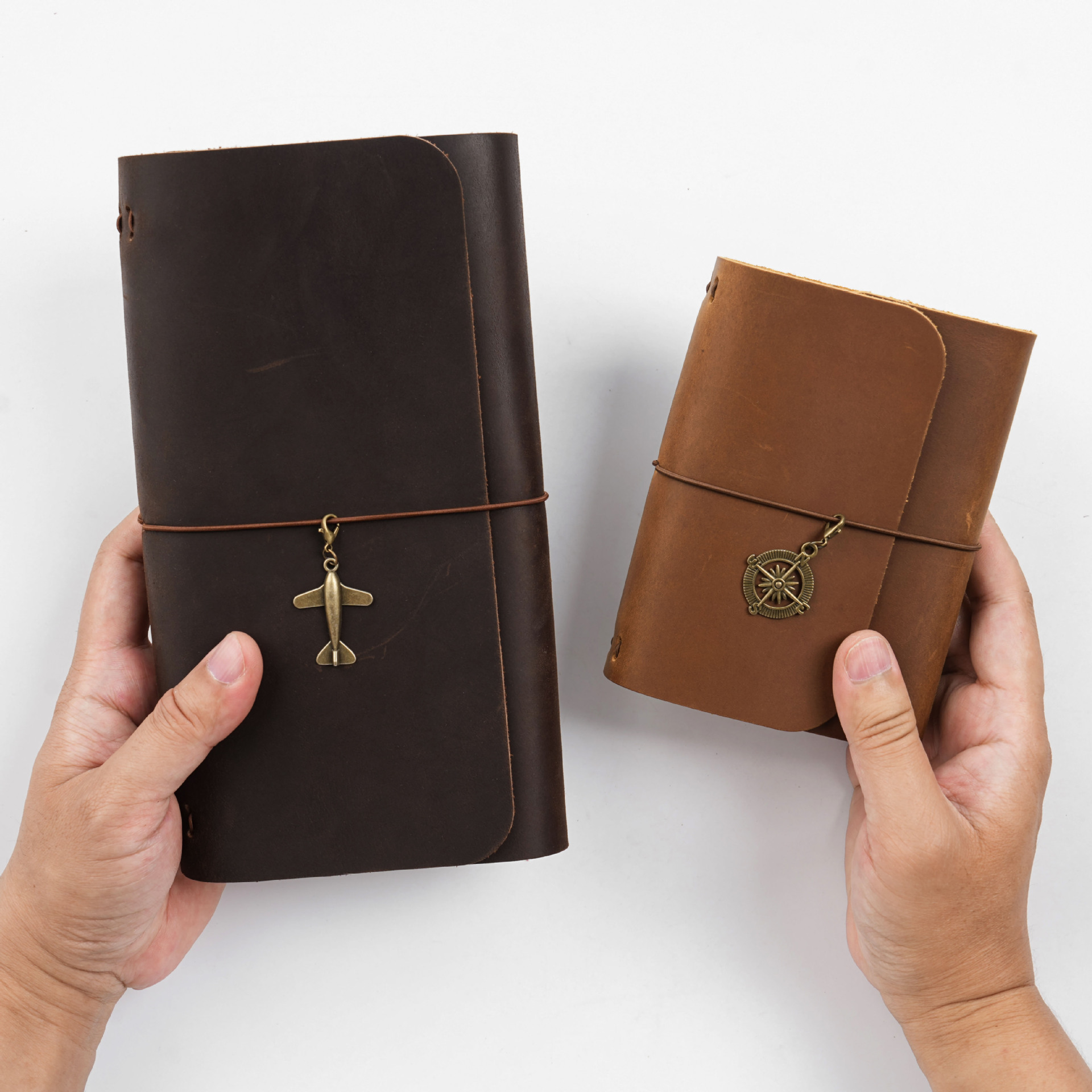 دفتر ملاحظات جديد للمسافرين بت - مراجعة Leather Work Notebook وسعره